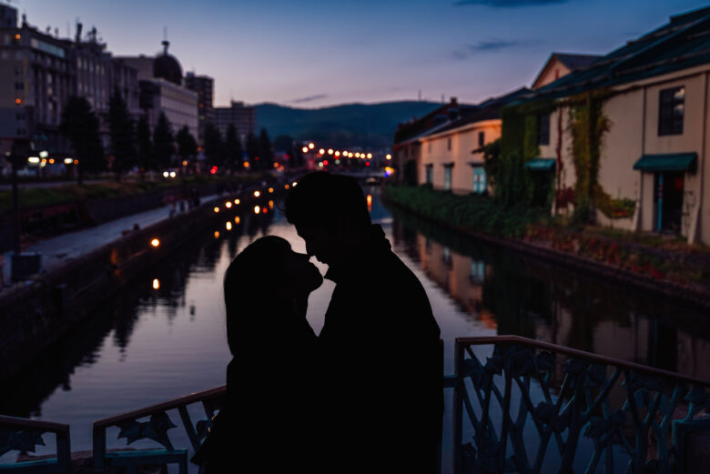 小樽運河のサンセットウェディングフォト