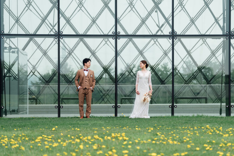 札幌のウェディング前撮りで大人気のモエレ沼公園