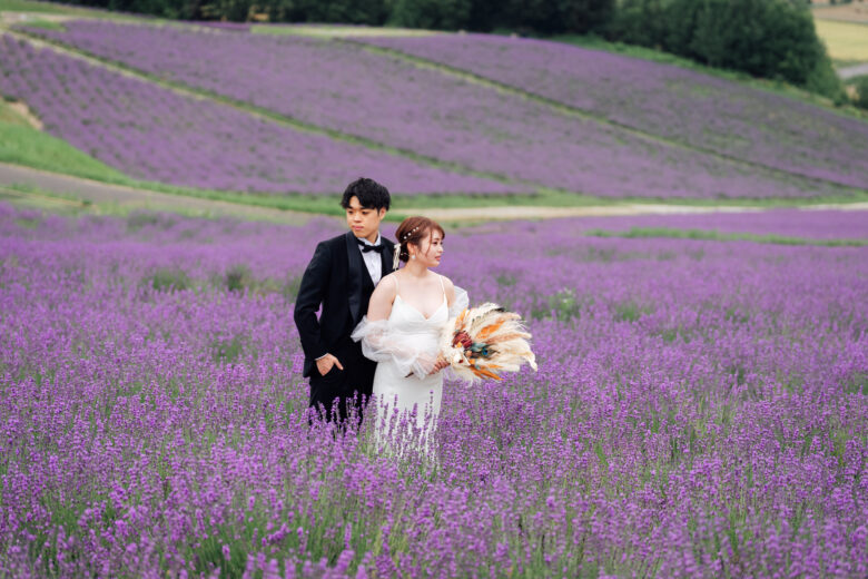 富良野日の出公園のラベンダーウェディングフォト
