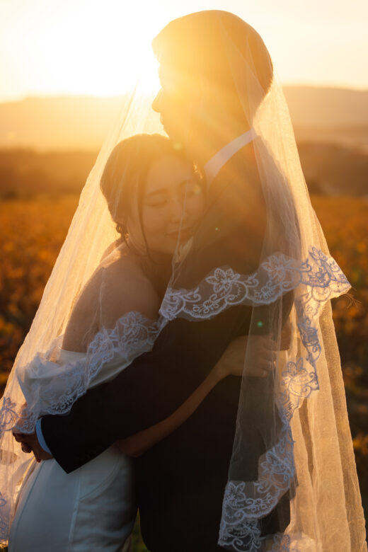 夕暮れの富良野でウェディングフォト